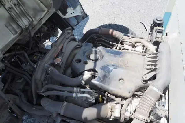 いすゞ エルフ BKG-NHR85AN(2WD)の写真34