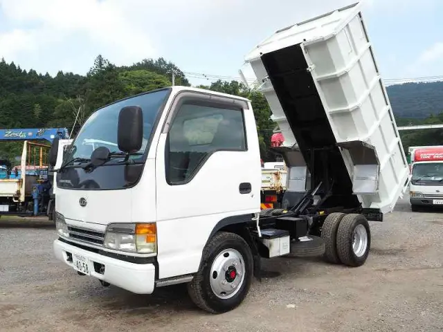 UD コンドル KK-BKS71EAD(4WD)の写真8