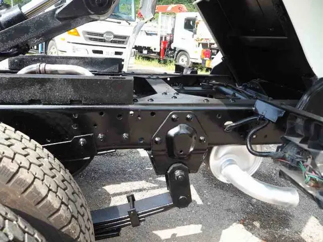 UD コンドル KK-BKS71EAD(4WD)の写真34