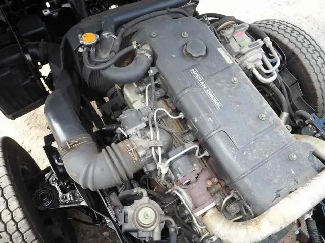 UD コンドル KK-BKS71EAD(4WD)の写真39