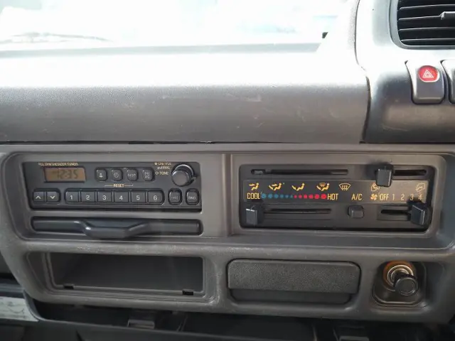 UD コンドル KK-BKS71EAD(4WD)の写真49