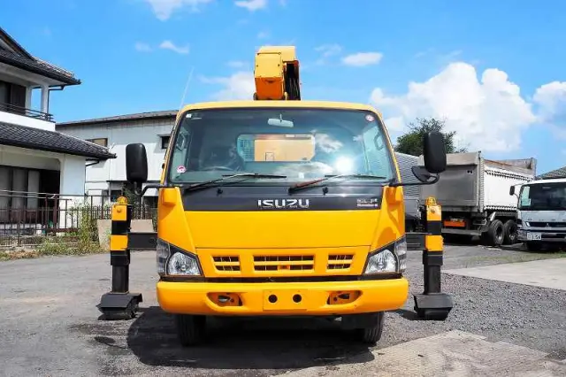 いすゞ エルフ PA-NPR81N(2WD)の写真8