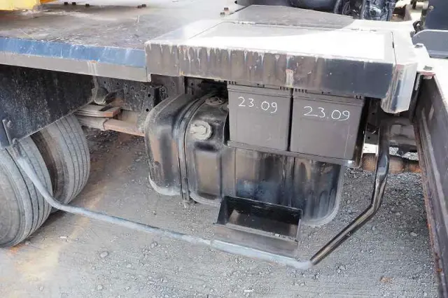 いすゞ エルフ PA-NPR81N(2WD)の写真24