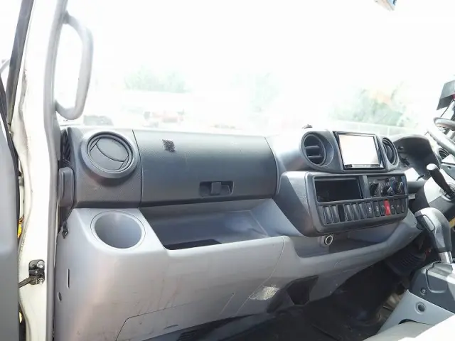 日野 デュトロ TKG-XZU605M(2WD)の写真41