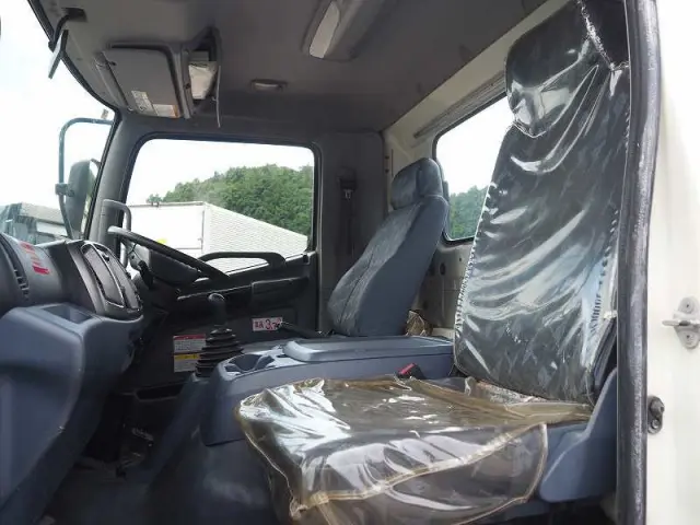 日野 レンジャー ADG-FC6JGWA(2WD)の写真44