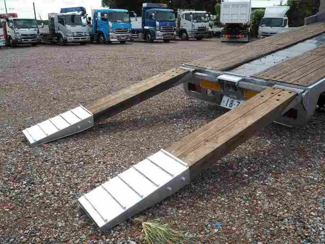 三菱 ファイター PA-FL63FX(4WD)の写真25