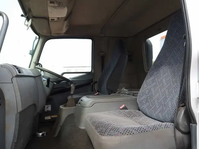 三菱 ファイター PA-FL63FX(4WD)の写真48