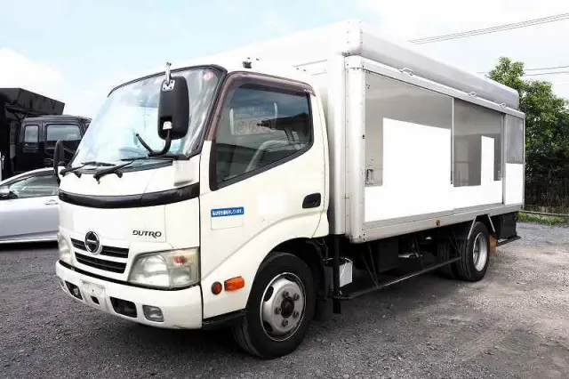 日野 デュトロ BDG-XZU344M(2WD)の写真1