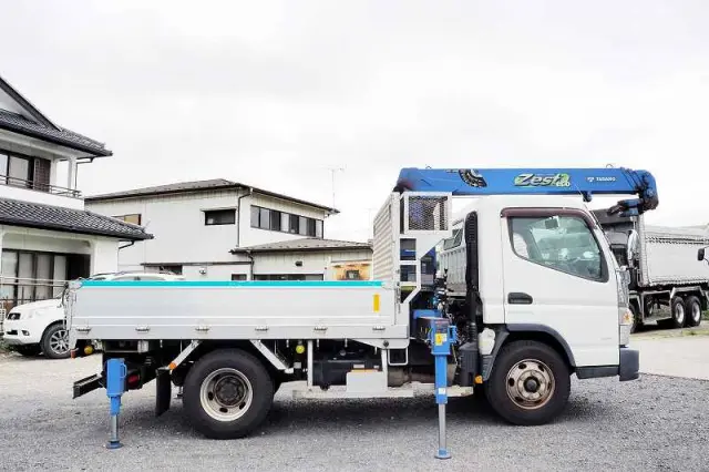 三菱 キャンター TKG-FEB90(2WD)の写真6