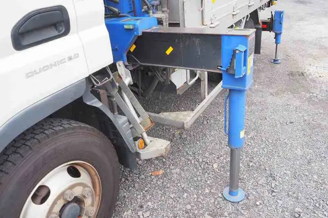 三菱 キャンター TKG-FEB90(2WD)の写真14