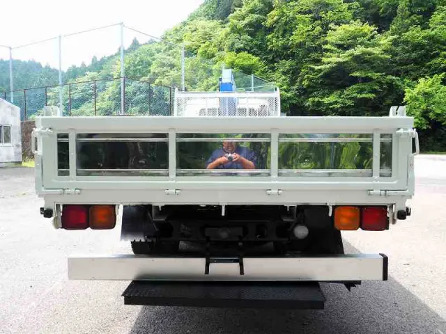 UD コンドル BDG-MK36C(2WD)の写真4