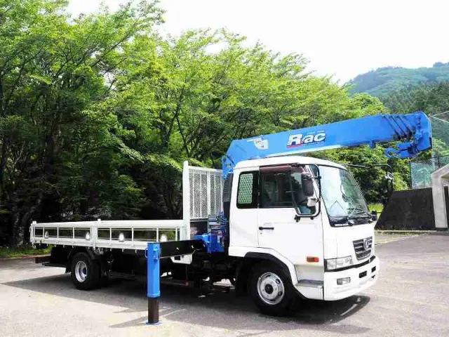 UD コンドル BDG-MK36C(2WD)の写真7