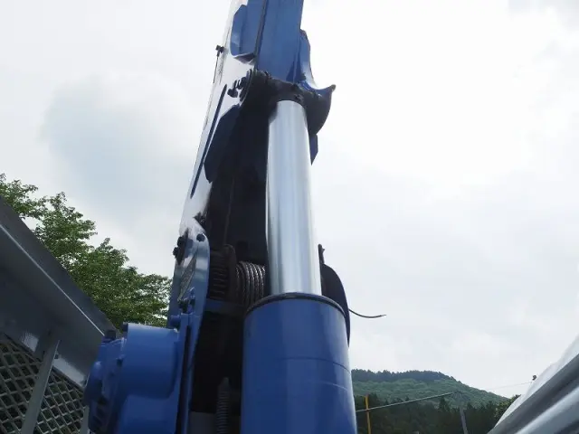 UD コンドル BDG-MK36C(2WD)の写真11