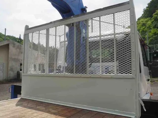 UD コンドル BDG-MK36C(2WD)の写真26