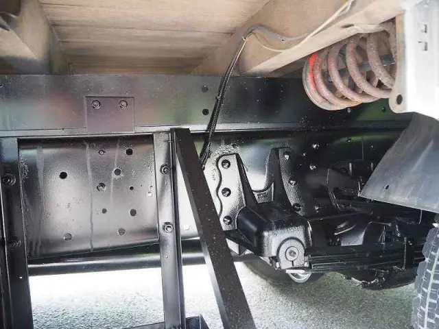 UD コンドル BDG-MK36C(2WD)の写真36