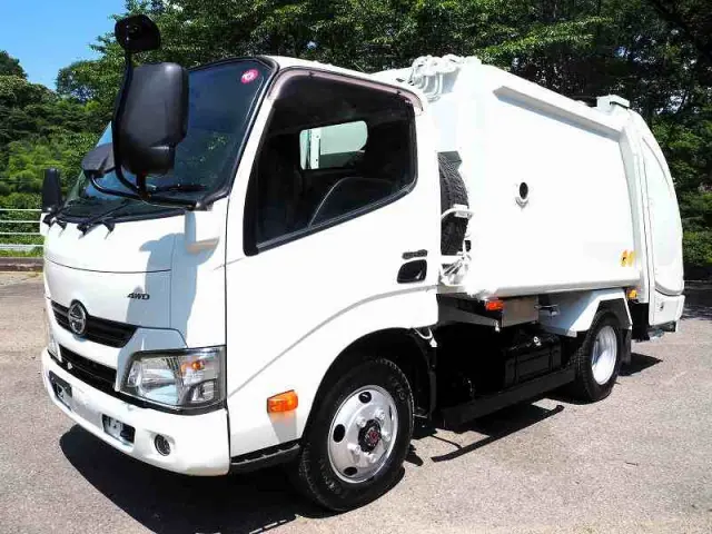 日野 デュトロ TKG-XZU675M(4WD)の写真1