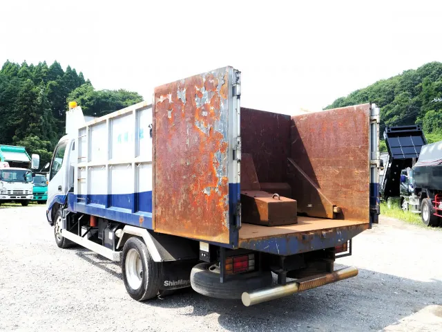 日野 デュトロ KK-XZU347M(2WD)の写真1