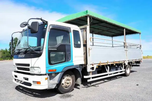 いすゞ フォワード ADG-FRR90L3(2WD)の写真1