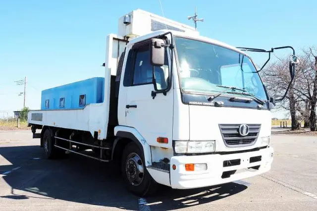 UD コンドル BDG-MK36C(2WD)の写真7