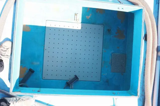 UD コンドル BDG-MK36C(2WD)の写真11