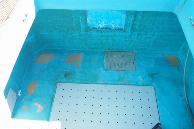 UD コンドル BDG-MK36C(2WD)の写真12