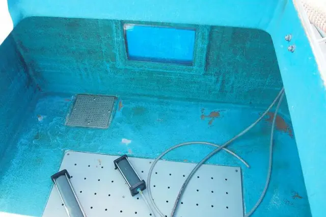 UD コンドル BDG-MK36C(2WD)の写真18