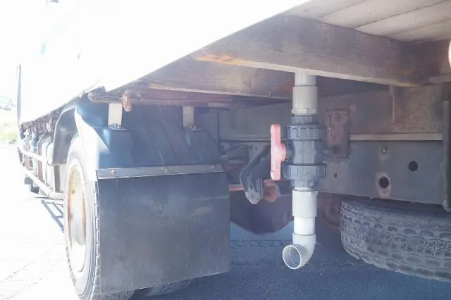 UD コンドル BDG-MK36C(2WD)の写真35