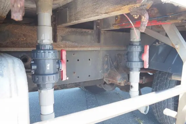 UD コンドル BDG-MK36C(2WD)の写真36