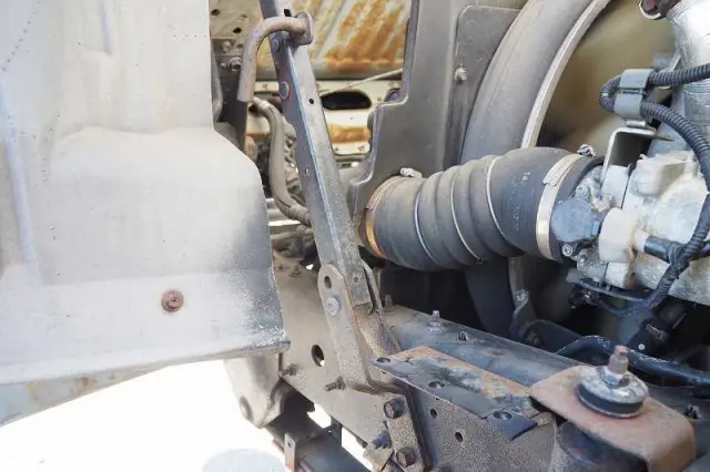 UD コンドル BDG-MK36C(2WD)の写真38