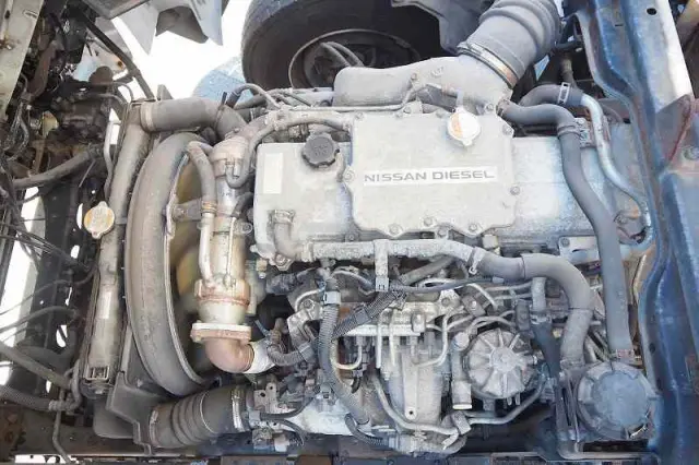 UD コンドル BDG-MK36C(2WD)の写真43