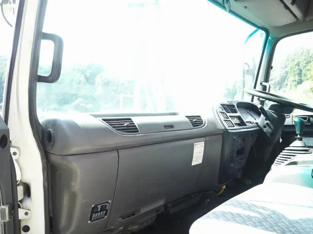 いすゞ フォワード KK-FRR33K4(2WD)の写真43