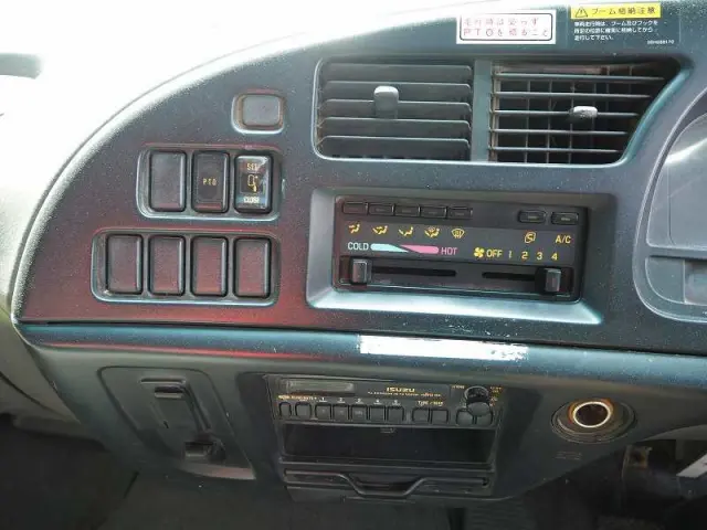 いすゞ フォワード KK-FRR33K4(2WD)の写真47
