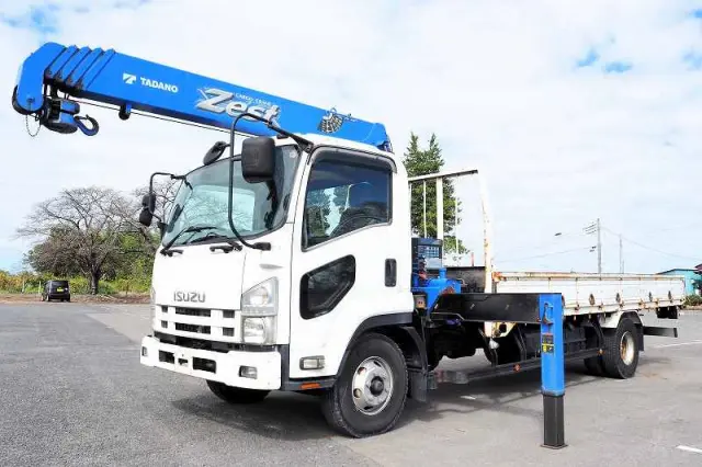 いすゞ フォワード PKG-FRR90S2(2WD)の写真1