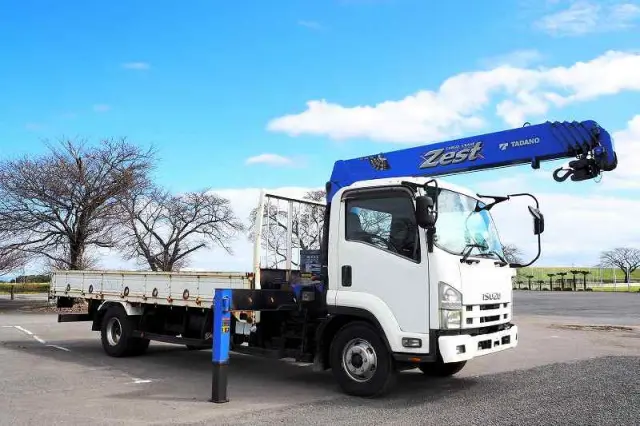 いすゞ フォワード PKG-FRR90S2(2WD)の写真7