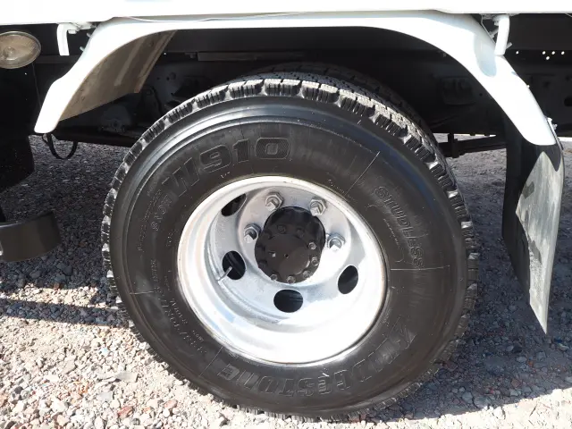 いすゞ フォワード PKG-FRR90S2(2WD)の写真30