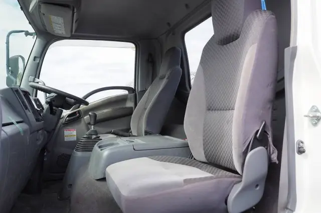 いすゞ フォワード PKG-FRR90S2(2WD)の写真40