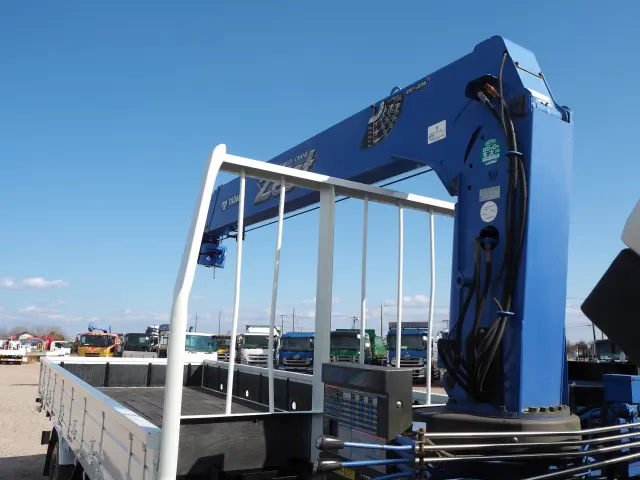 いすゞ フォワード PKG-FRR90S2(2WD)の写真40