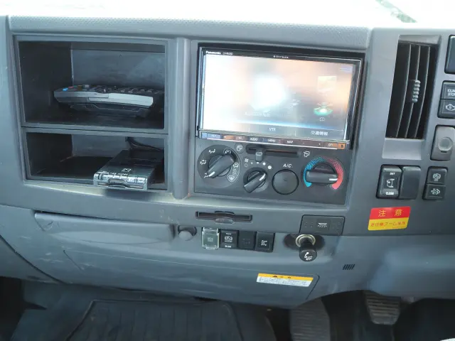 いすゞ フォワード PKG-FRR90S2(2WD)の写真48