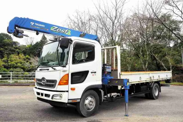 日野 レンジャー TKG-FC9JKAP(2WD)の写真1