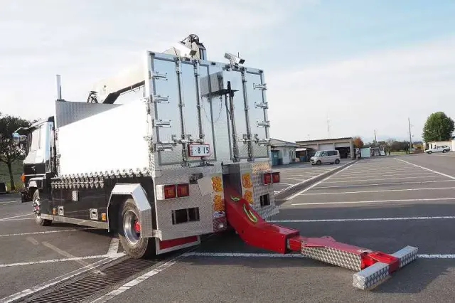 日野 レンジャー P-FD174BA(2WD)の写真37