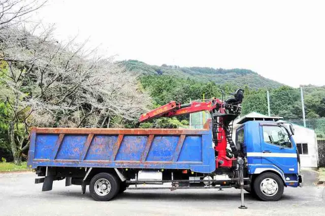 三菱 ファイター PJ-FK72FZ(2WD)の写真6