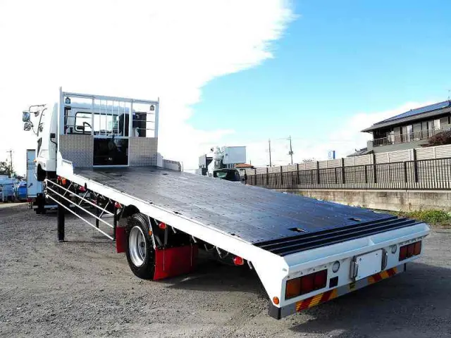 三菱 ファイター 2KG-FK62FZ(2WD)の写真3