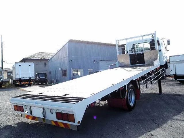 三菱 ファイター 2KG-FK62FZ(2WD)の写真5