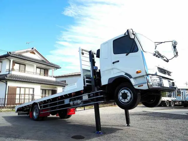 三菱 ファイター 2KG-FK62FZ(2WD)の写真7