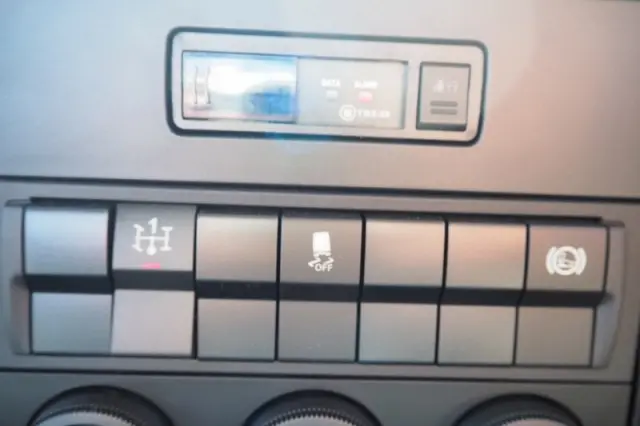 三菱 ファイター 2KG-FK62FZ(2WD)の写真43