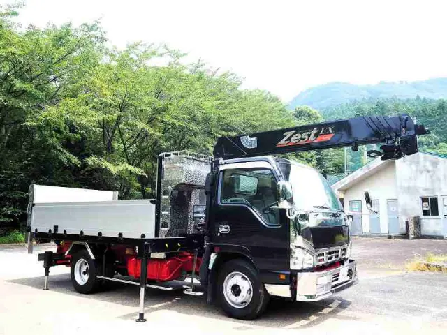 いすゞ エルフ PA-NPR81R(2WD)の写真7