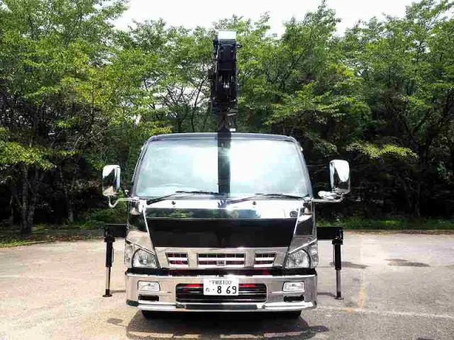 いすゞ エルフ PA-NPR81R(2WD)の写真8