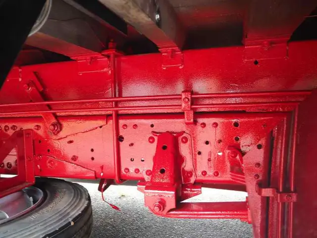 いすゞ エルフ PA-NPR81R(2WD)の写真38