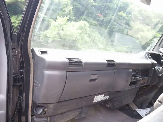 いすゞ エルフ PA-NPR81R(2WD)の写真45