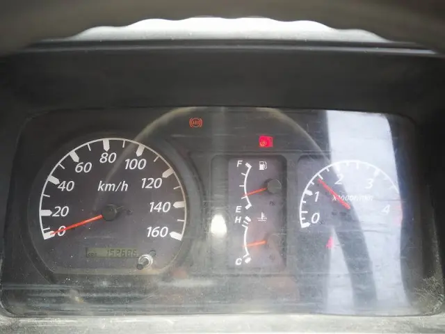 いすゞ エルフ PA-NPR81R(2WD)の写真49